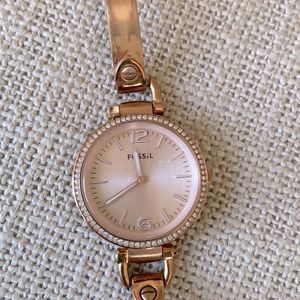 Fossil rose gold watch, 6” long. Gently worn.